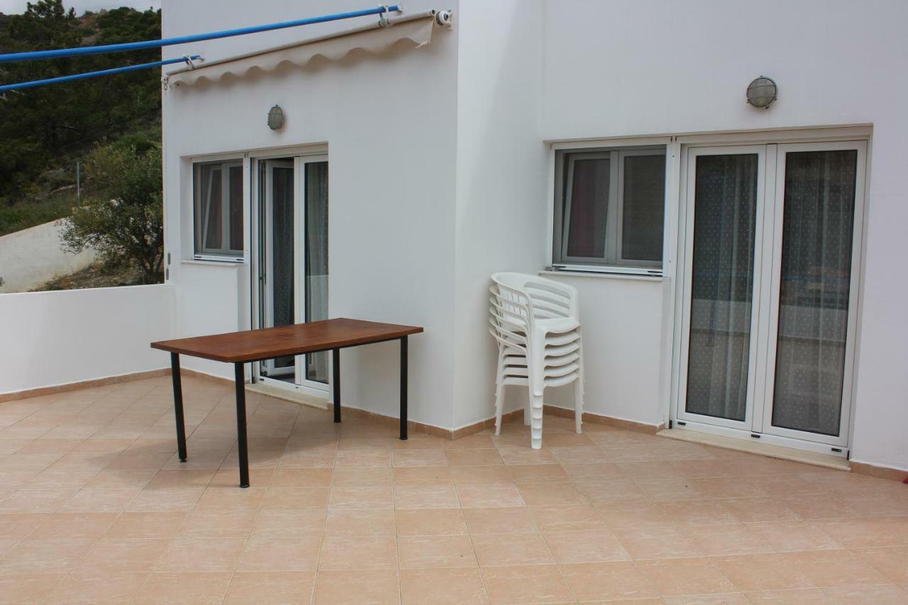 Aaron Studios Apartments 애야퍼디야 외부 사진